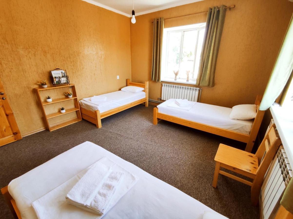 Silkroad Guesthouse Bishkek Exterior photo